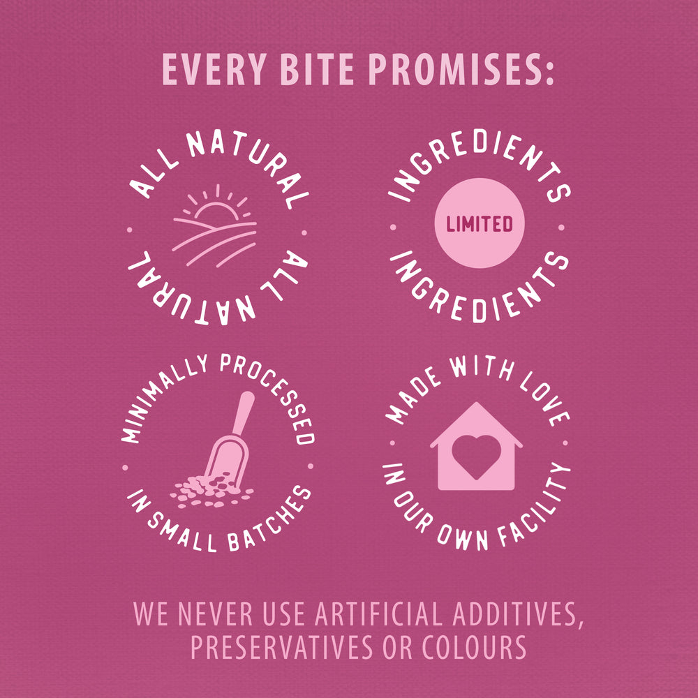 
                        
                          Chewy Chicken Sticks™ 220g
                        
                      